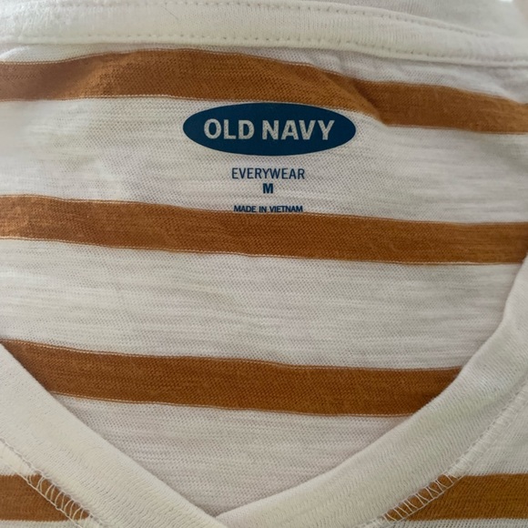 Old Navy Shirt - Picture 4 of 4